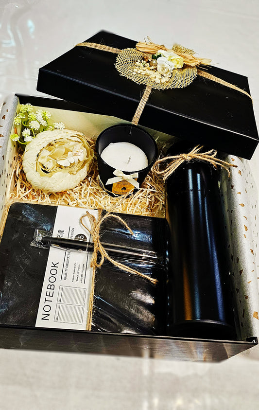 Welcome Onboard Hamper – Employee Corporate Gift Box - Gifttohampers